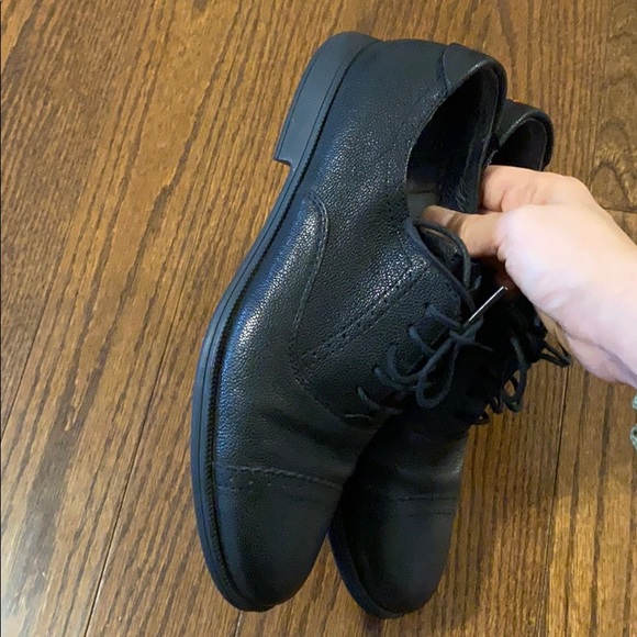 florsheim flux wingtip oxford